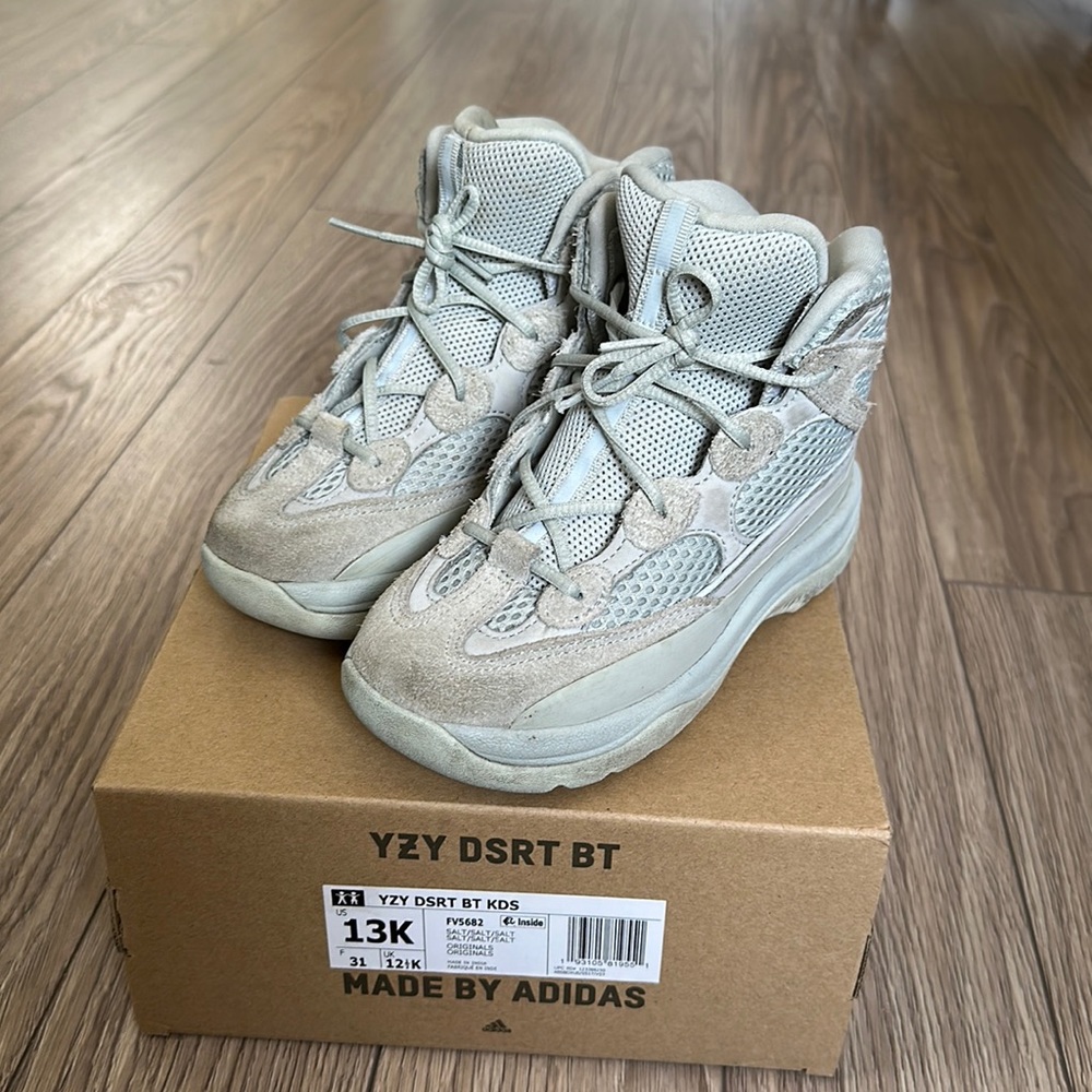 YEEZY DESERT BOOT KIDS